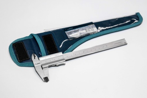 LIMIT Suwmiarka analogowa z przyciskiem blokującym 150 mm