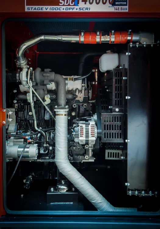 original_1761147625engine_2_2.jpg