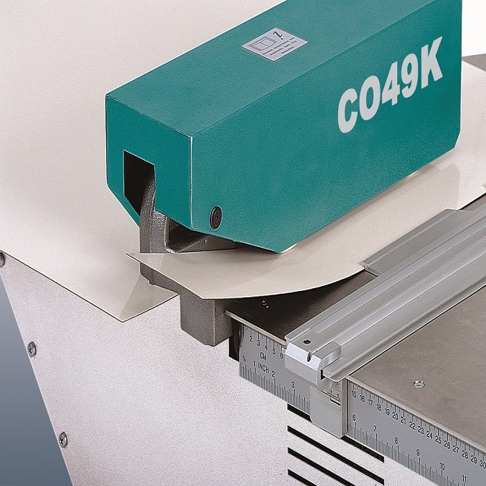 Virutex CO49K Automatyczna przycinarka laminatu180 W max grub. cięc. 1,6 mm 44 kg – zdjęcie 4